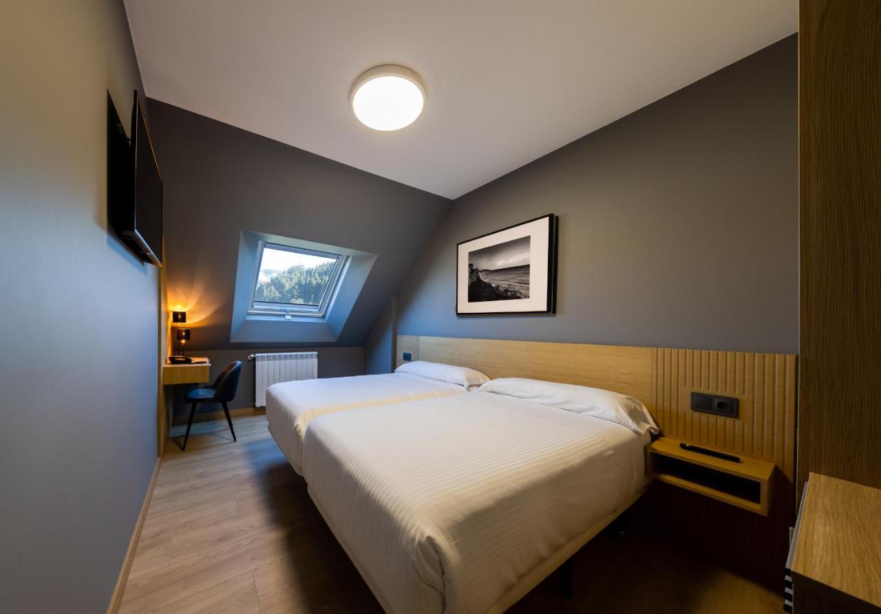 Hotel Europa Артейхо Экстерьер фото