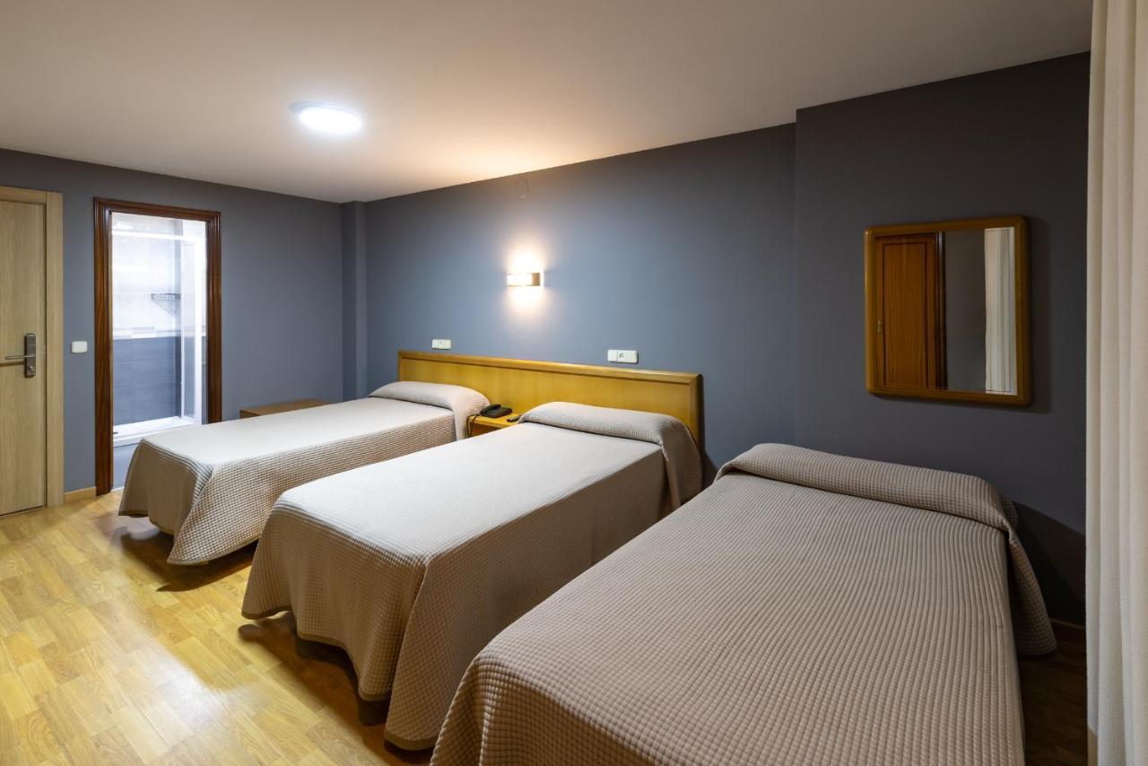 Hotel Europa Артейхо Экстерьер фото