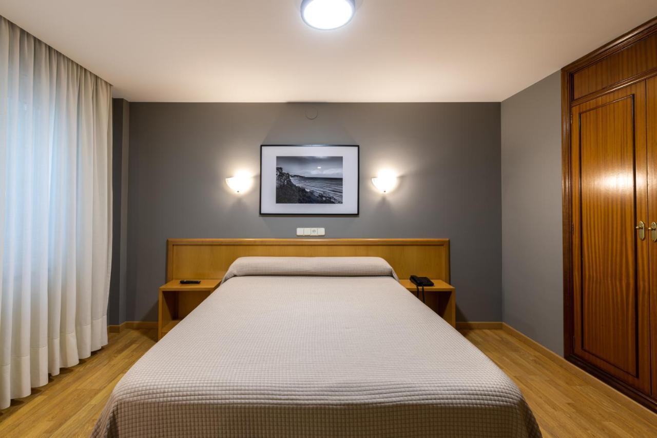 Hotel Europa Артейхо Экстерьер фото